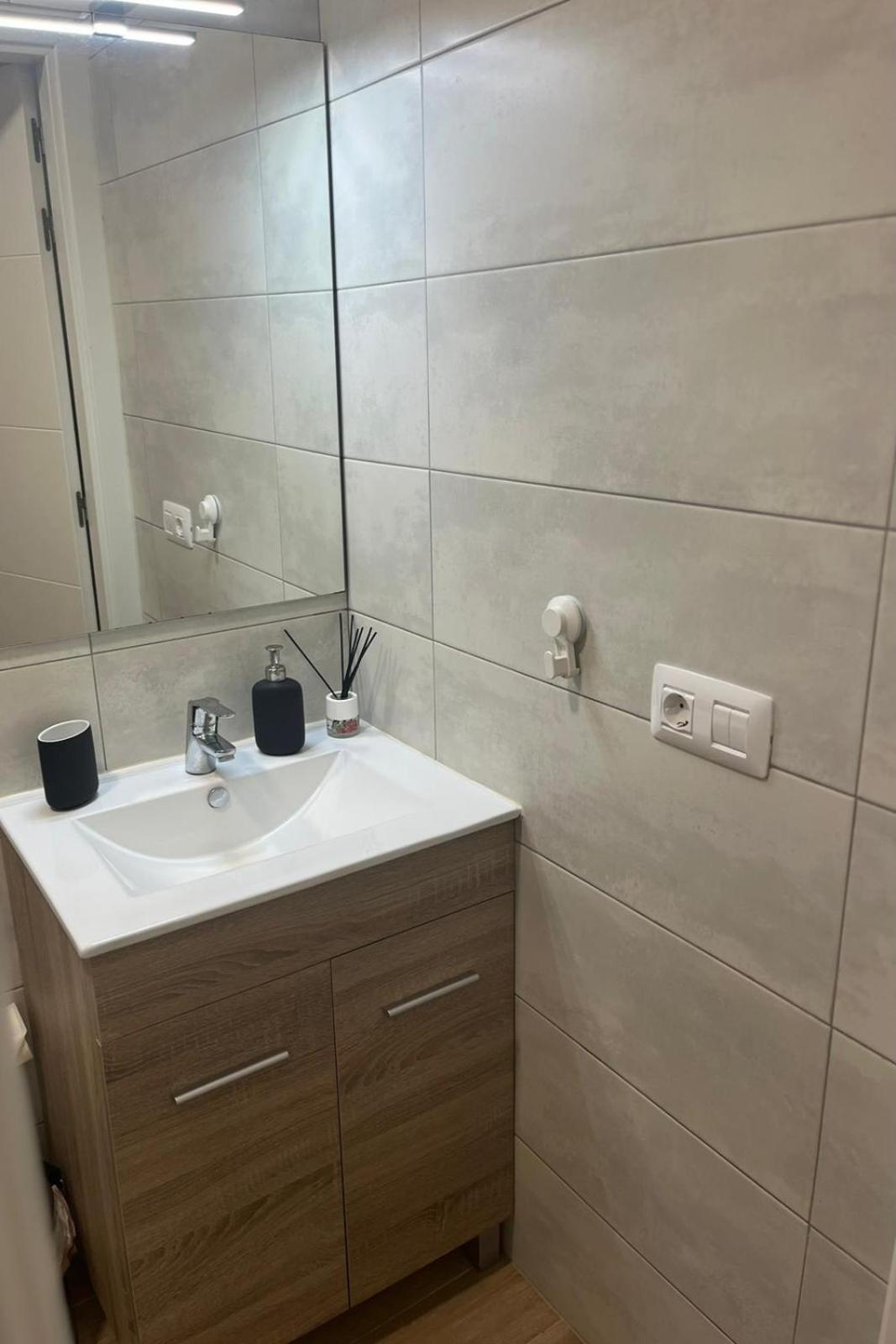 דירות Agua de Fontanales Loft Fontanales מראה חיצוני תמונה