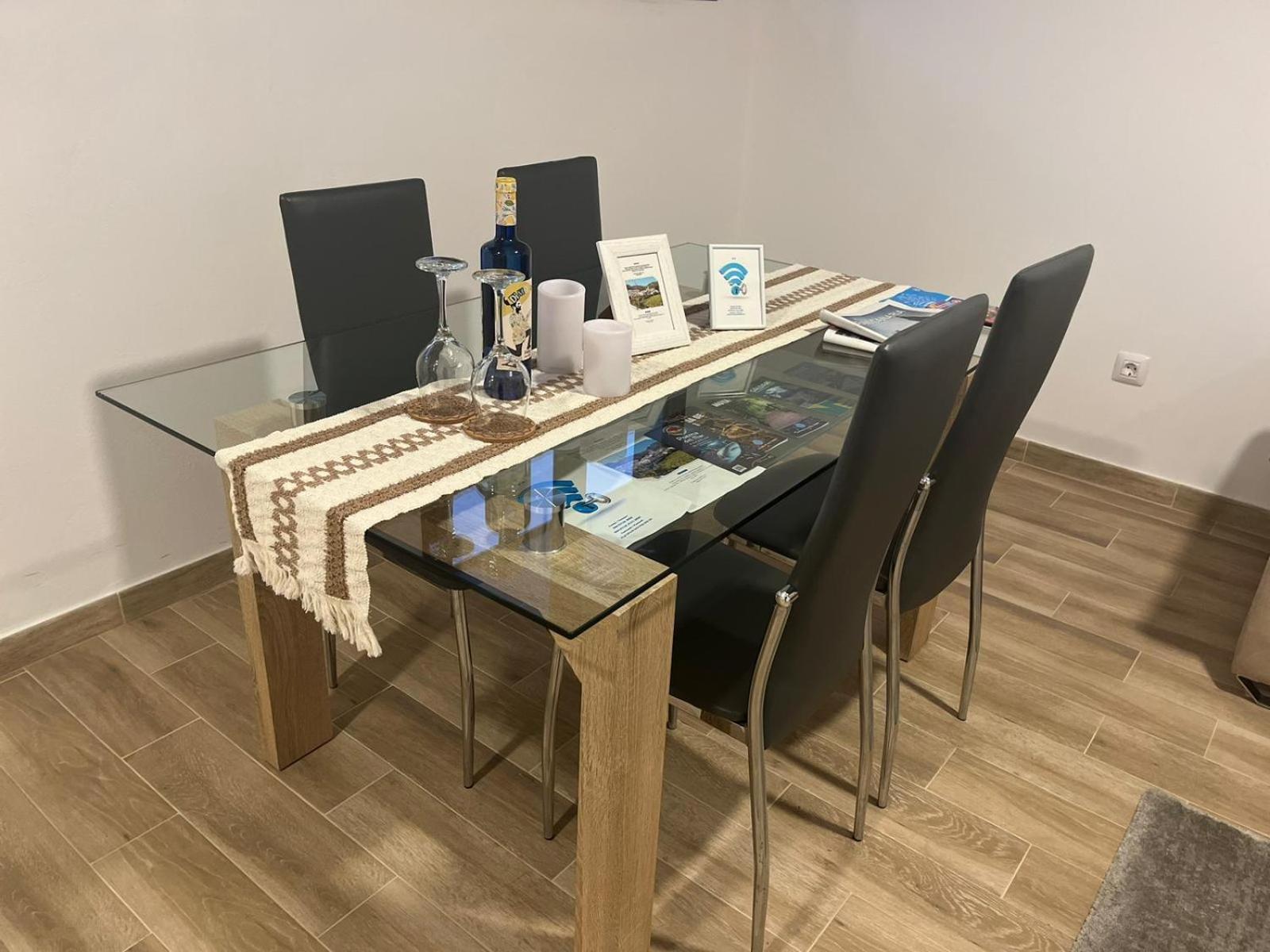 דירות Agua de Fontanales Loft Fontanales מראה חיצוני תמונה